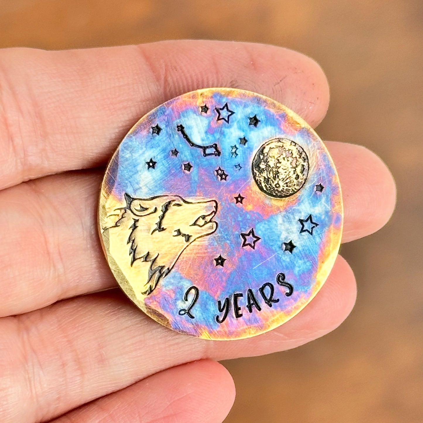 Personalised howling wolf and moon milestone recovery medallion Sobriety coin chip token custom AA