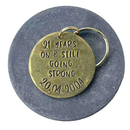 Personalized anniversary gift keychain with date
